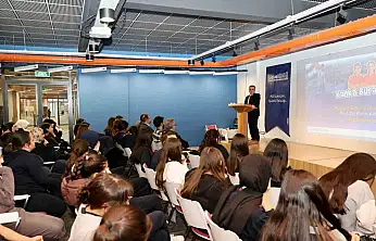 Rektör Prof. Dr. Altun, öğrenciler ile bir araya geldi