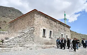 Seyyid Abdul İlyas Hazretleri türbesi restore ediliyor