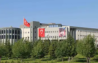 THE 2027 Dünya Sıralaması'nda tarihi yükseliş: Erciyes Üniversitesi 316 basamak birden yükseldi