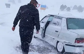 Tomarza - Arslantaş ile Tufanbeyli - Ayvat yolu ulaşıma kapandı