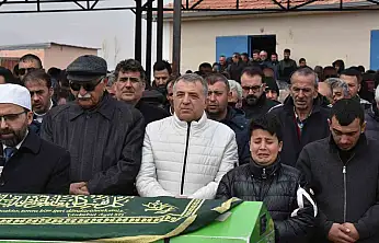 Tomarza Büyükcanlı Mahalle Muhtarı son yolculuğuna uğurlandı