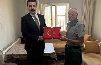 Tomarza'da şehit babalarına 'Babalar Günü' sürprizi
