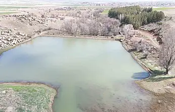 Tomarza'da yağışlar barajları doldurdu, çiftçinin yüzü güldü