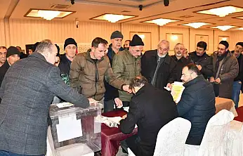 Tomarza Esnaf Ve Sanatkarlar Odası Başkanı Yaşar Polat güven tazeledi