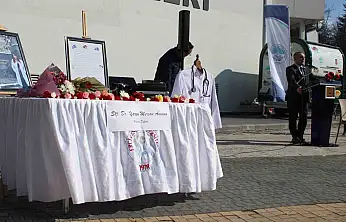 Trafik kazasında hayatını kaybeden Yaren, okuduğu fakültede anıldı