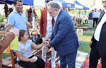 Türkiye'nin en büyük antika fuarı Talas'ta açıldı