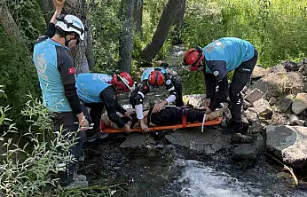 UMKE personeli Koramaz Vadisi'nde zorlu eğitim kampını başarıyla tamamladı