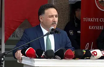 Vali Çiçek: 'Bayramlarda en büyük endişemiz trafik kazaları'