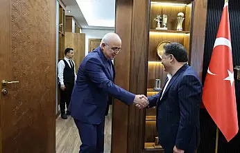 Vali Çiçek, GÖKTİM KartalAir Takımı Dünya Şampiyonlarını kabul etti