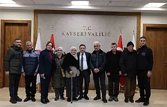 Vali Çiçek'ten afetzede ailelere anahtar teslimi