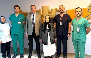 Vücudundan 3,7 kiloluk tümör çıkartılan hasta sağlığına kavuştu