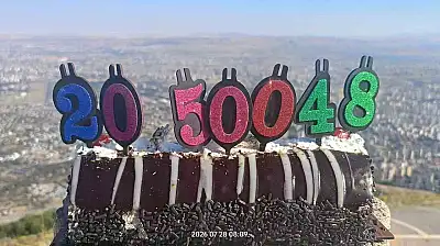 Aksoyak'tan 500. zirve tırmanışında üçlü kutlama