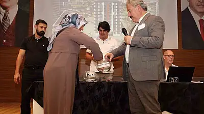 Anbar mahallesindeki kentsel dönüşüm daireleri, kura ile sahiplerini buldu