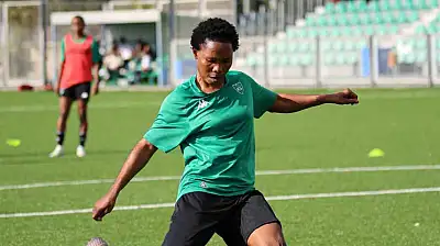 Ayowunmi Mama Omosuyi ilk golünü attı