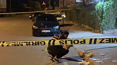 Baba-oğul arasında 'sigara parası' kavgası: 1'i ağır 2 yaralı