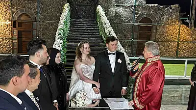 Başeğmez ailesinin mutlu günü