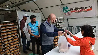 Başkan Çolakbayrakdar: 'Depremzede kardeşlerimizin her daim yanındayız'