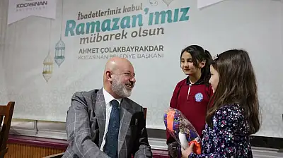 Başkan Çolakbayrakdar: 'Hemşehrilerimizin huzurlu bir bayram geçirmeleri için çalışıyoruz'