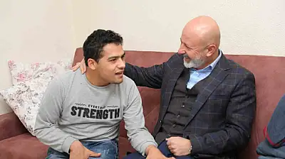 Başkan Çolakbayrakdar: 'Her bir hemşehrimizin hayatına dokunacak hizmetler üretiyoruz'