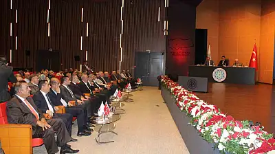 Başkan Gülsoy: 'Dünya ekonomisindeki bu devasa dalgalanmalar ülkemizi ve her bir sanayicimizi etkiliyor'