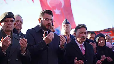 Başkan Okandan 17 Aralık Şehitlerini dualarla andı