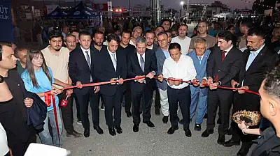 Büyükşehir Belediyesi Spor A.Ş., Âşık Seyrani Festivali'nde miniklerin neşesine ortak oldu