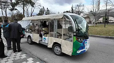 Büyükşehir'in kabir ziyareti hizmetine vatandaştan tam not