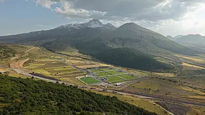 Büyükşehir'in spor vizyonu Erciyes'i yeni sezonun vazgeçilmez kamp merkezi yapıyor