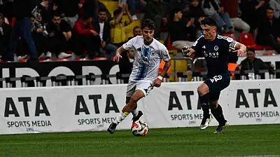 Erciyes 38 FK 2. tura yükseldi: Erciyes 38 FK: 2-Mazıdağı Fosfatspor: 0