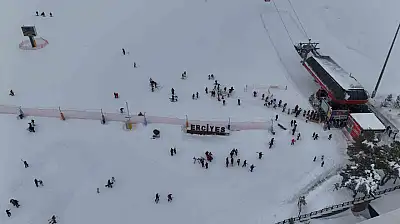 Erciyes'e ziyaretçi akını
