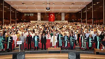 ERÜ Ziraat Fakültesi'nde 15. dönem mezuniyet sevinci