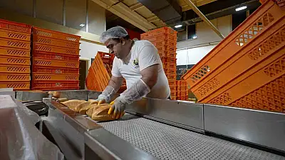 Kayseri Büyükşehir, günde 100 bini aşan ekmek üretiyor