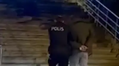 Kayseri'de 12 yıl 6 ay kesinleşmiş hapis cezası bulunan şahıs uyuşturucuyla yakalandı