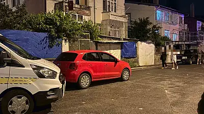 Kayseri'de husumetlilerin hedefi olan 2 katlı ev kurşunlandı