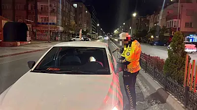 Kayseri'de otomobiliyle uyuyakalan sürücüye 25 bin TL idari para cezası yazıldı