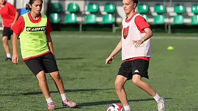 Kayseri Kadın Futbol Kulübü, Süper Lig'e hazırlanıyor