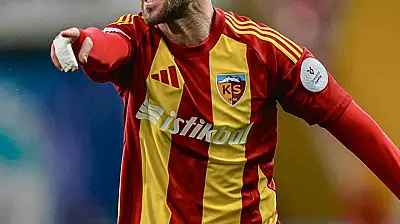Kayserispor'da an çok kart gören Ramazan Civelek oldu