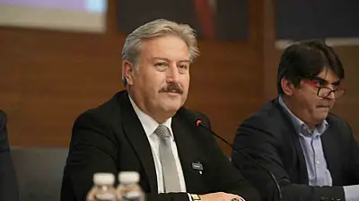 Melikgazi Belediyesi Aydınlıkevler'de yeni kentsel dönüşüm çalışması için butona bastı