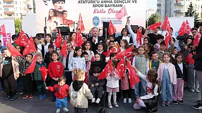 Melikgazi'de 19 Mayıs'ın heyecan ve coşkusu, Gençlik Orkestrası'nın konseriyle taçlandı
