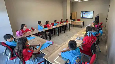 Melikgazi'nin kursları yaz mevsimine renk katıyor
