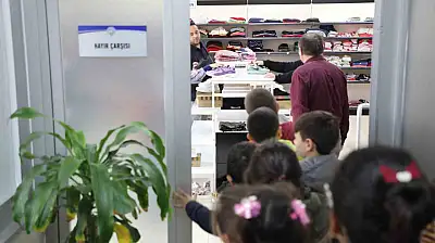 Öksüz ve yetimlerin bayramlıkları yine Talas Belediyesi'nden