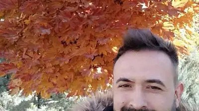 Parkta bıçaklanan şahıs 2 günlük yaşam mücadelesini kaybetti