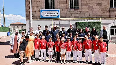 Rektör Altun'dan özel öğrencilere ziyaret