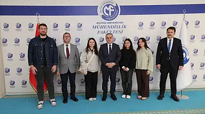 Rektör Altun, IEEE Kulübü öğrencileri ile bir araya geldi