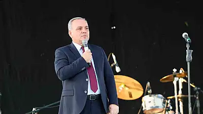 Rektör Prof. Dr. Altun, akademik ve idari personel ile buluştu