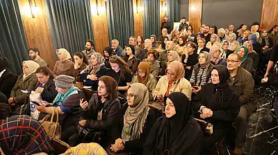 Sanat Melikgazi'de hat sanatının incelikleri konuşuldu
