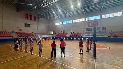Talas'ta Yaz Spor Okulları doludizgin devam ediyor