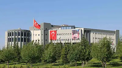 THE 2027 Dünya Sıralaması'nda tarihi yükseliş: Erciyes Üniversitesi 316 basamak birden yükseldi