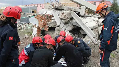Üniversite öğrencileri, Kıbrıs'ta yapılacak Arama Kurtarma Oyunları'na hazırlanıyor