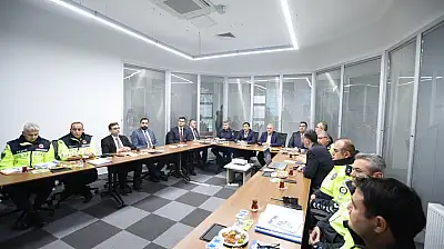 Vali Çiçek ve Başkan Büyükkılıç Trafik Kontrol Merkezi'nde
